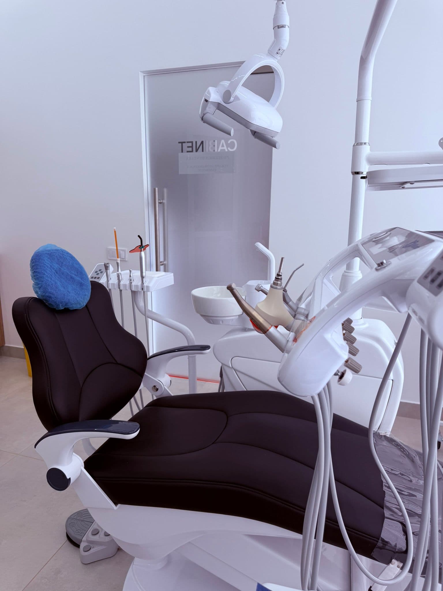 Echipament stomatologic de ultimă generație